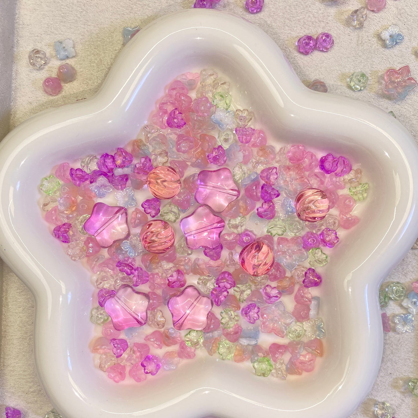ひろミックス&つめつめ&チビ鈴蘭4種類&桔梗ビーズ&ソフト紫陽花&巻き巻きビーズ&星ビーズ